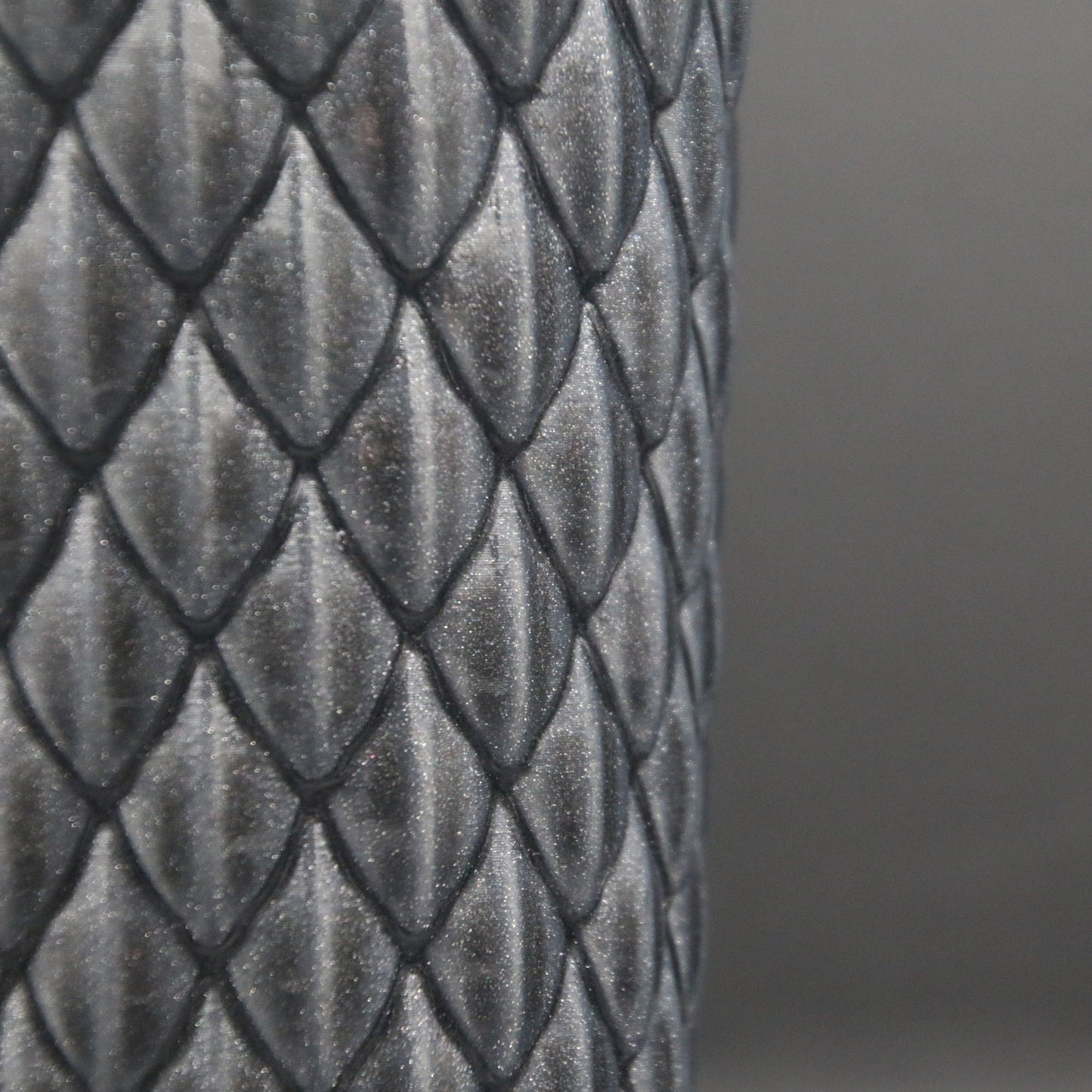 Dragon Scale Tumbler - 32oz