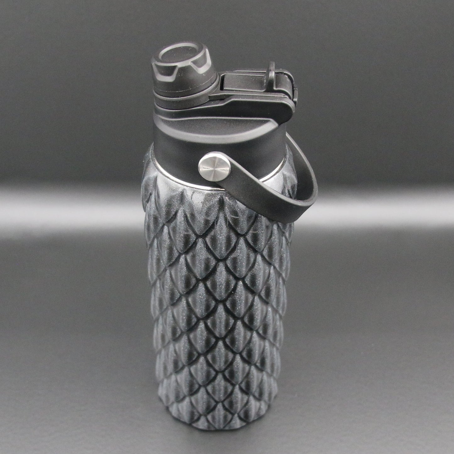 Dragon Scale Water Bottle 18oz