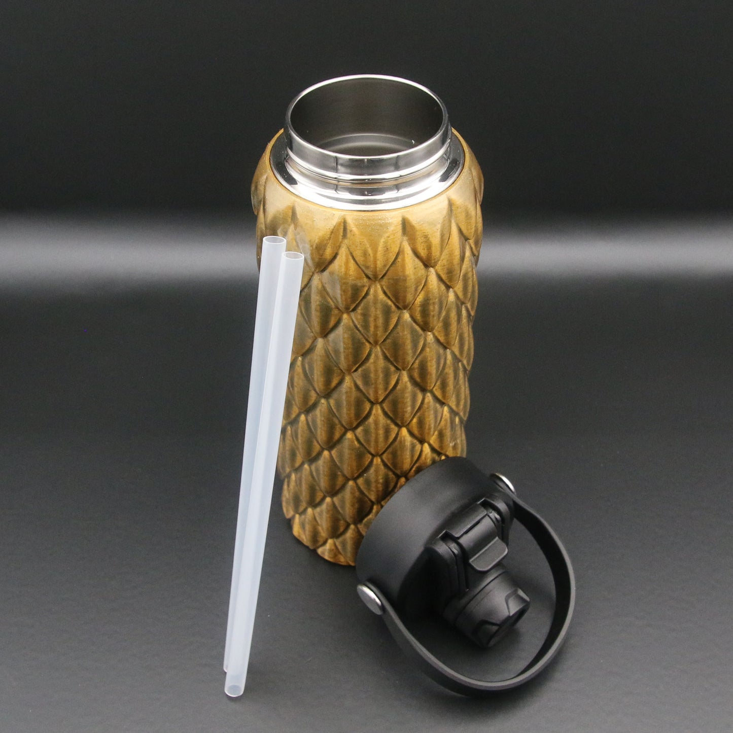 Dragon Scale Water Bottle 18oz