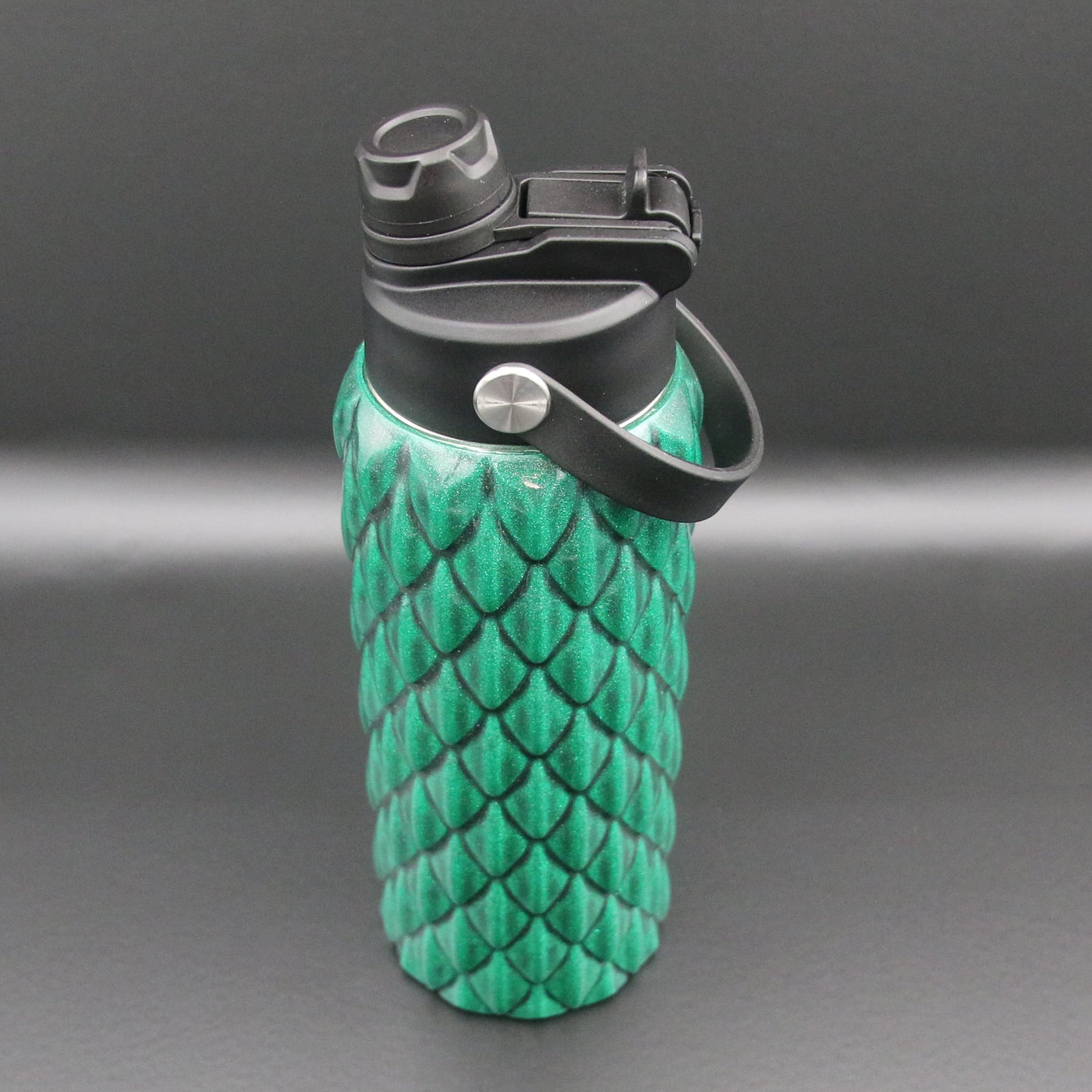 Dragon Scale Water Bottle 18oz