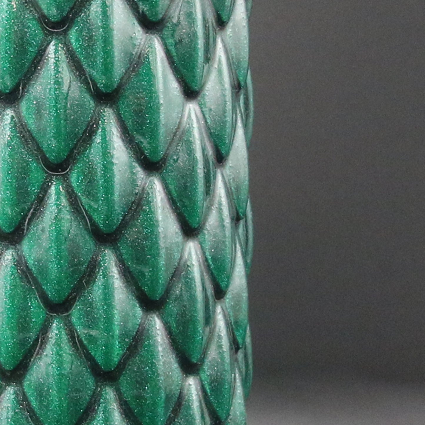 Dragon Scale Water Bottle 18oz