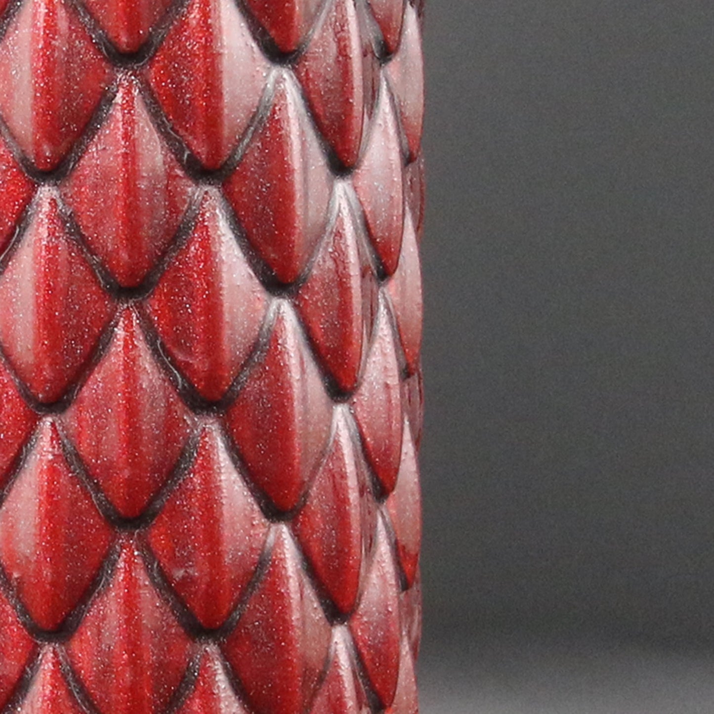 Dragon Scale Water Bottle 18oz