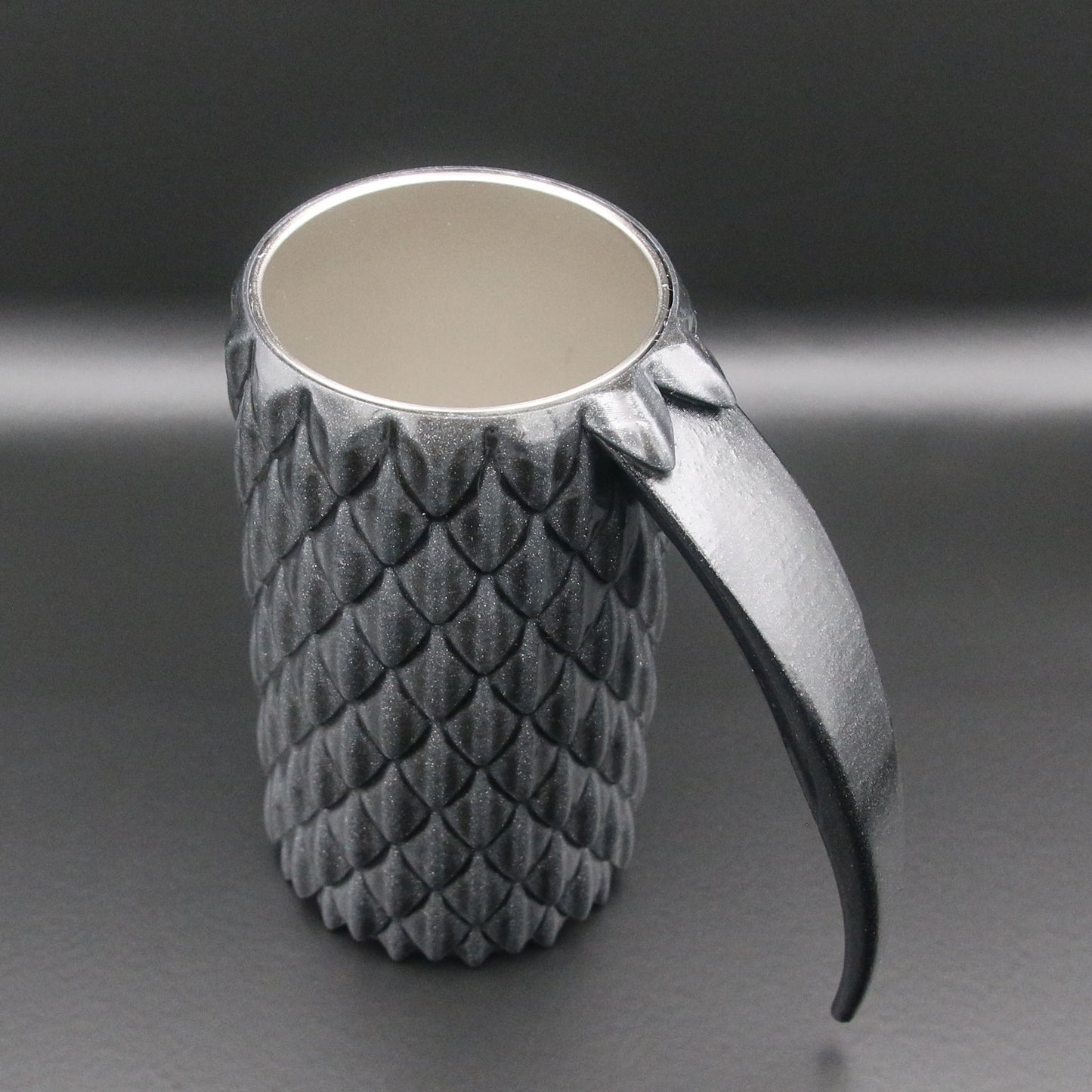 Dragon Scale Stein with Handle 20oz