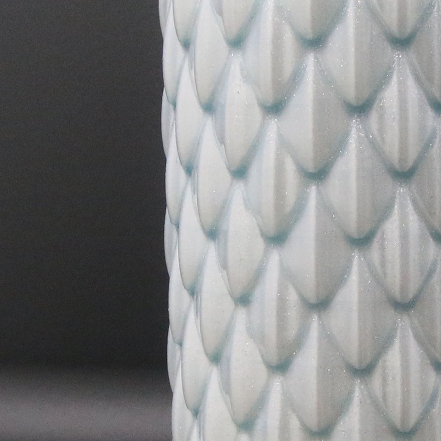 Dragon Scale Stein with Handle 20oz
