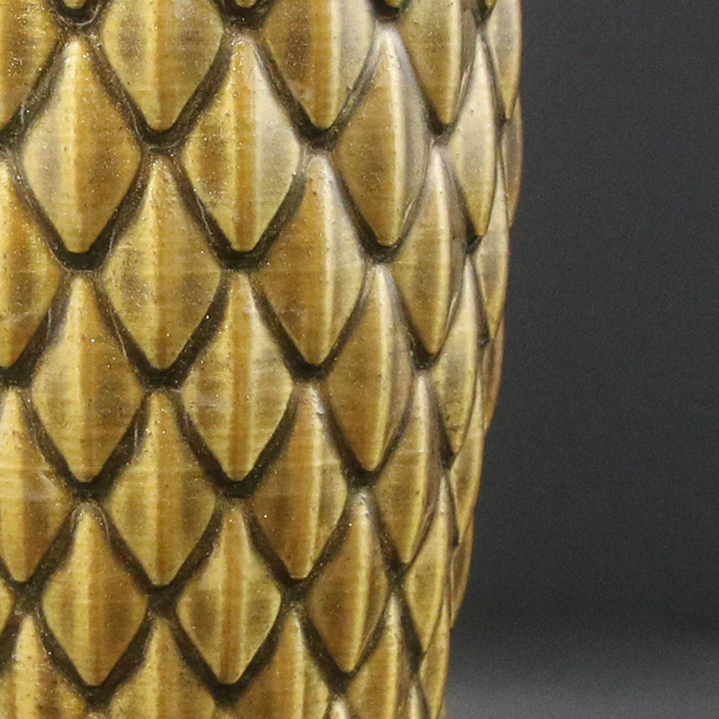 Dragon Scale Tumbler - 20oz