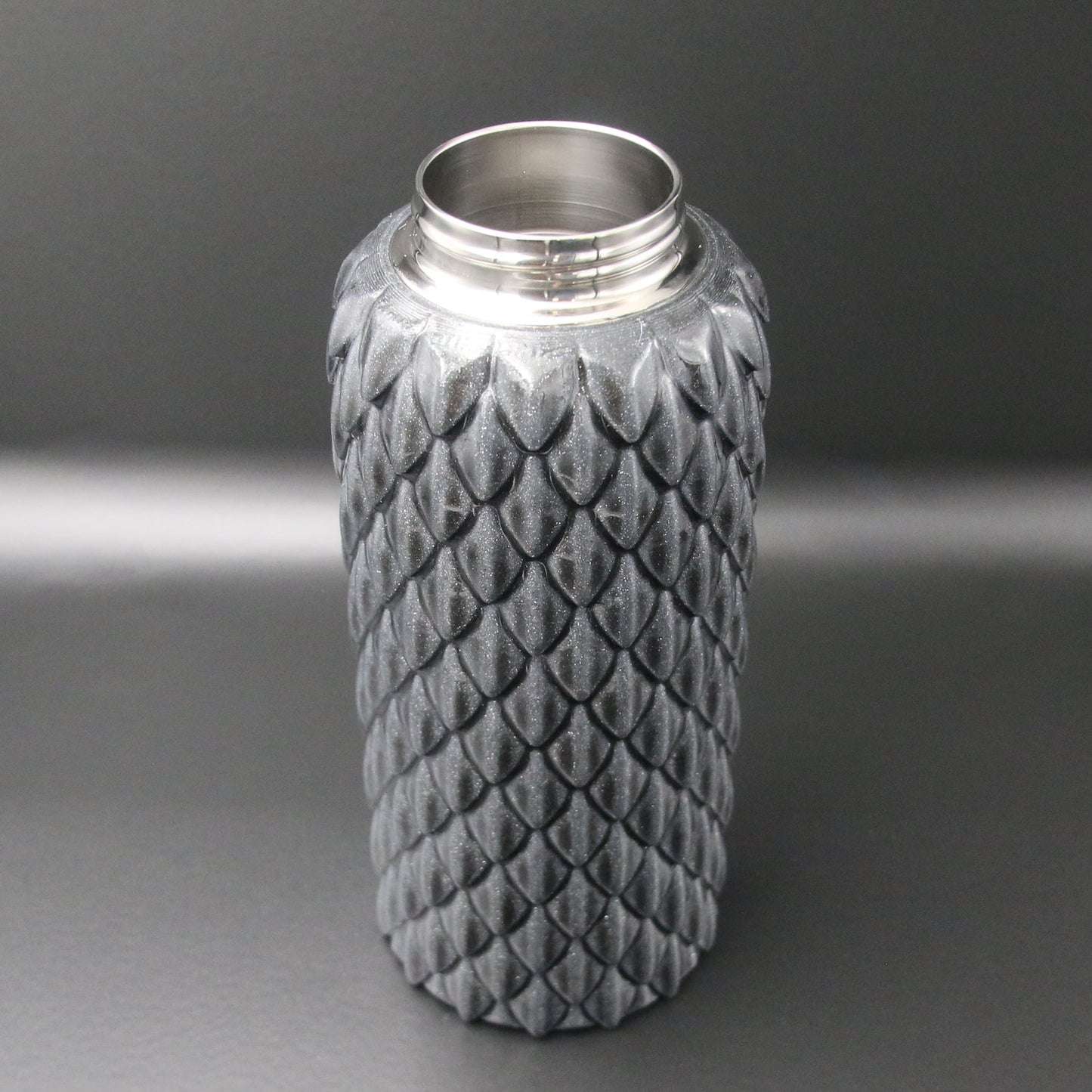 Dragon Scale Water Bottle 32oz