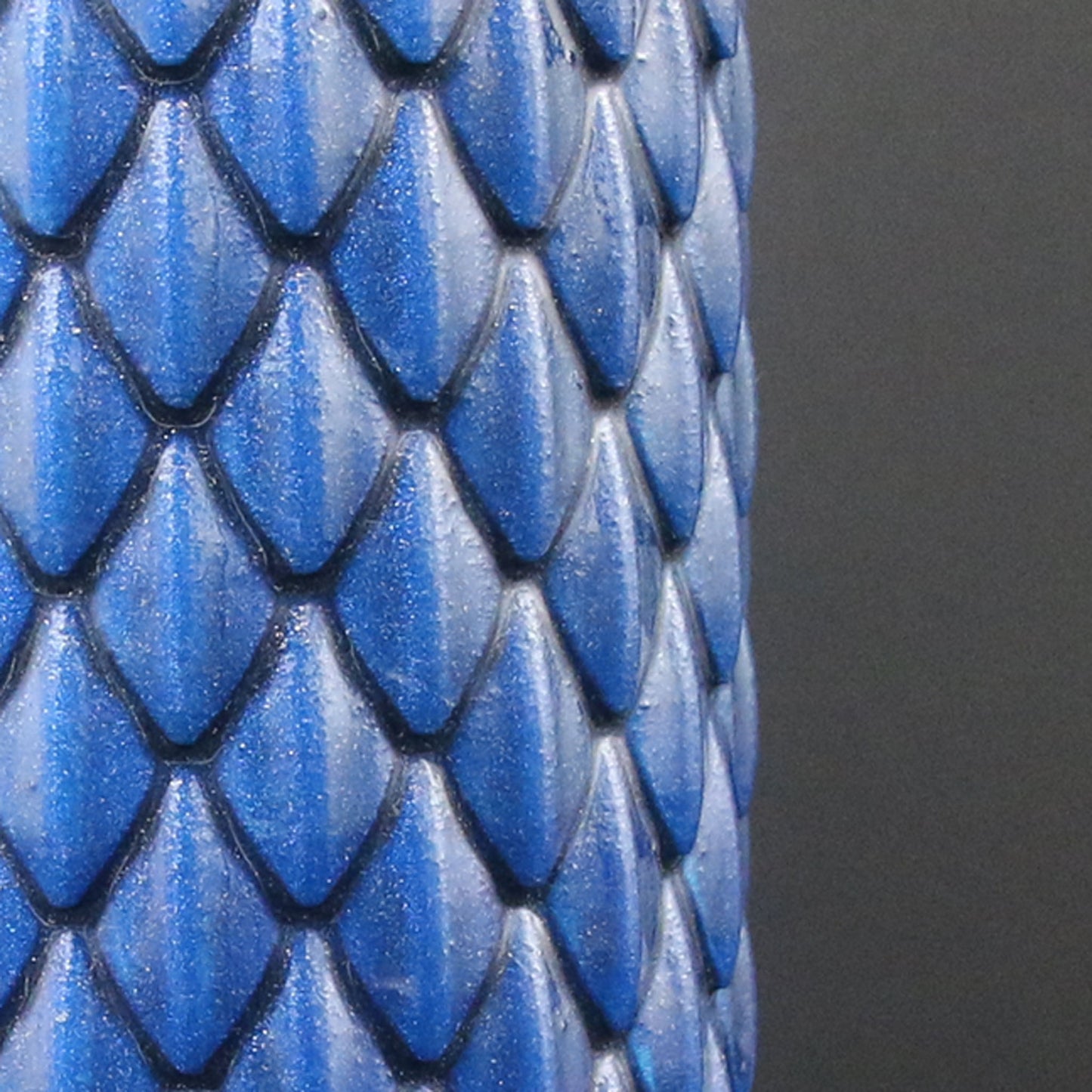 Dragon Scale Water Bottle 32oz