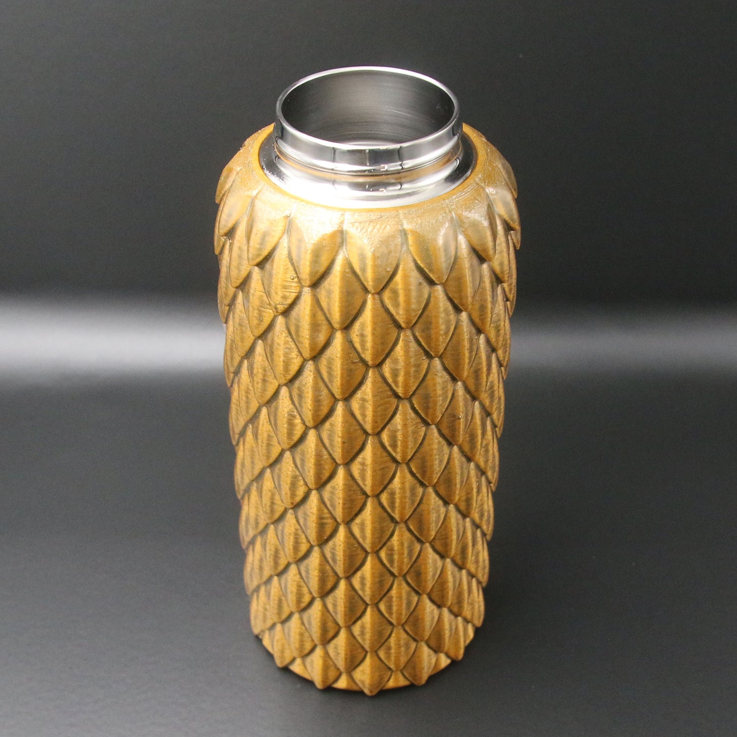 Dragon Scale Water Bottle 32oz