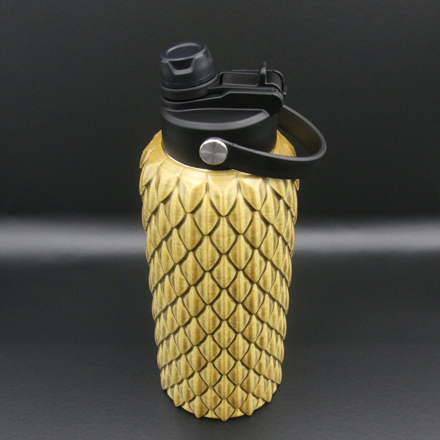 Dragon Scale Water Bottle 32oz