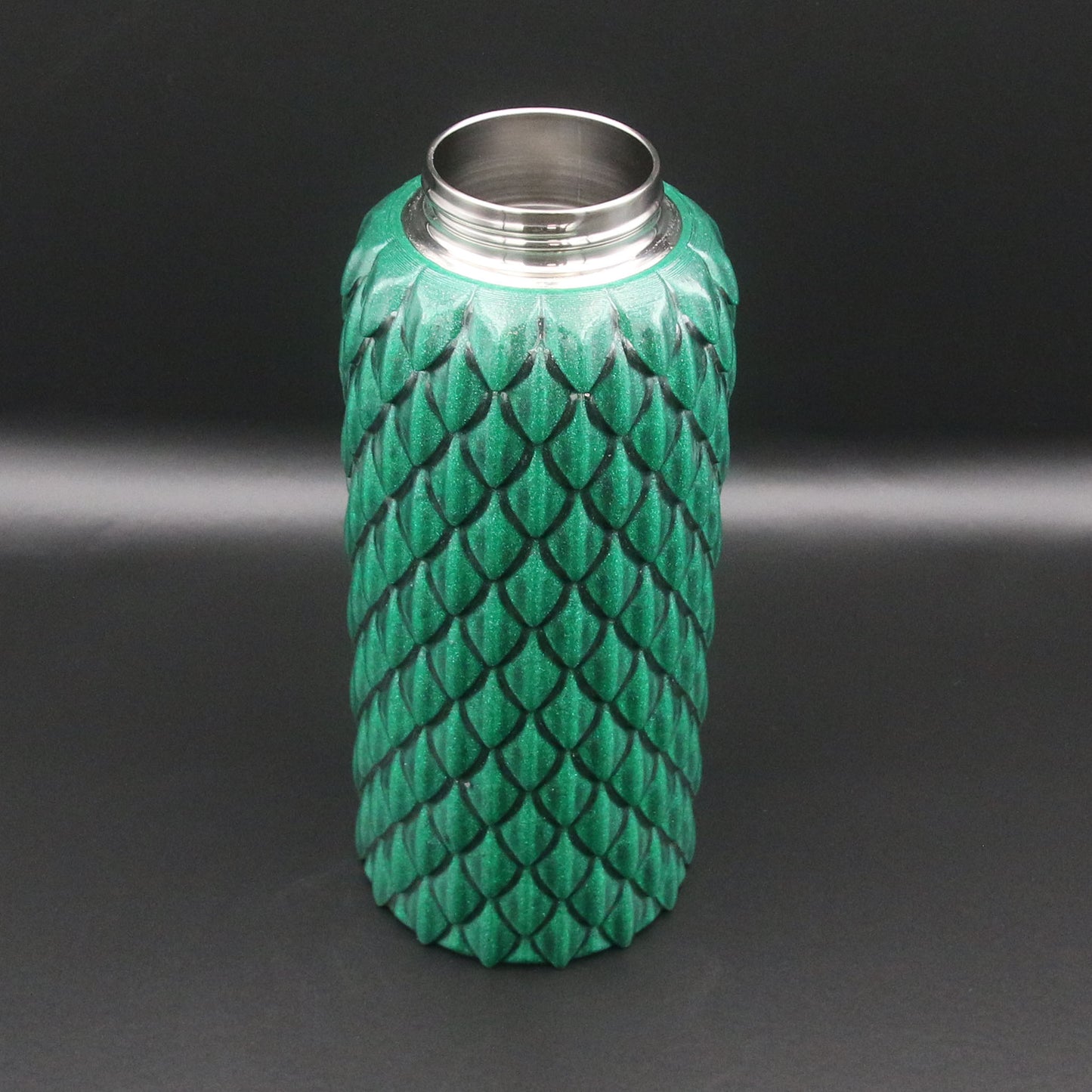 Dragon Scale Water Bottle 32oz