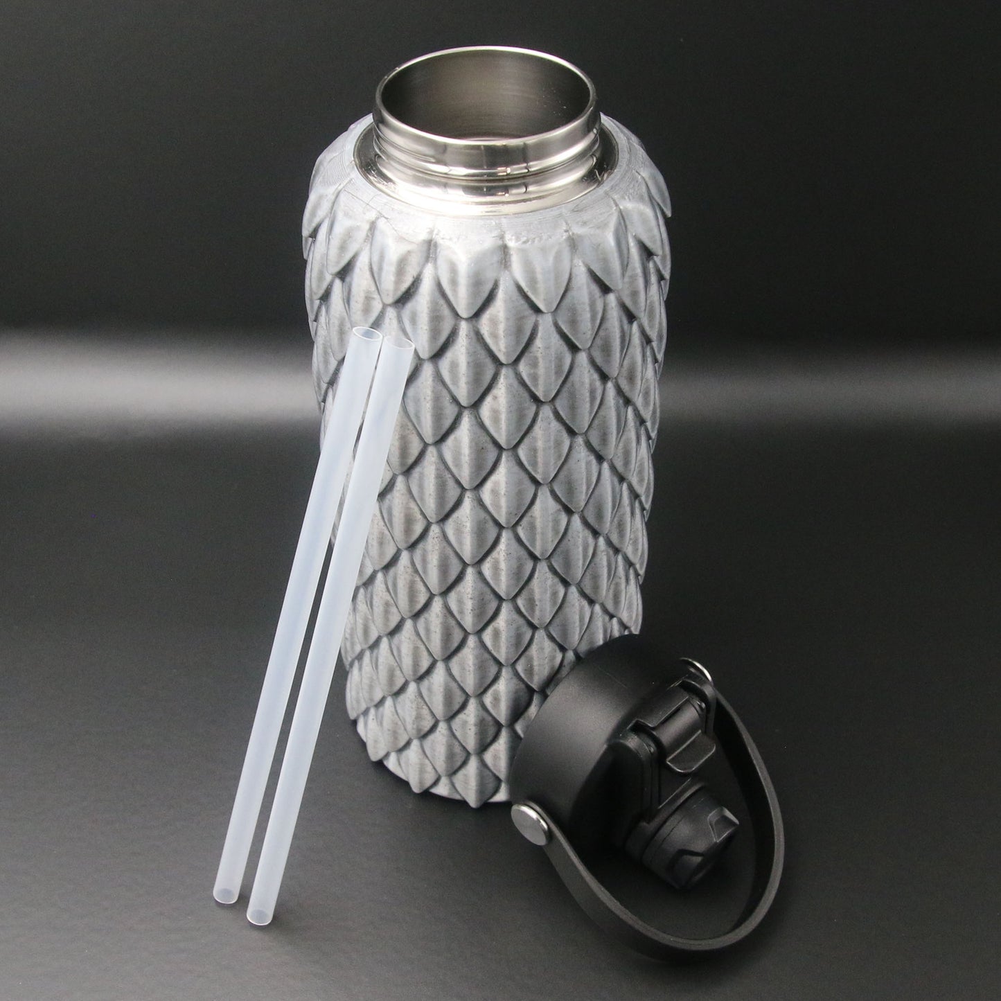 Dragon Scale Water Bottle 32oz